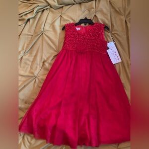 Pippa & Julie Elegant Red Floral Dress